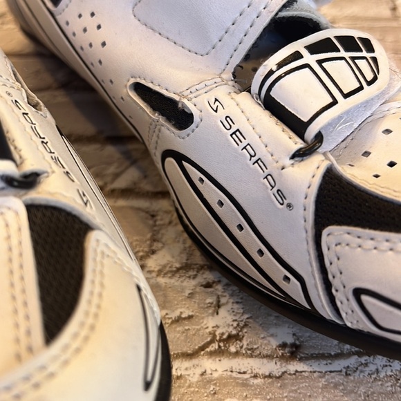 Ladies spin shoes size 40 - Picture 3 of 5